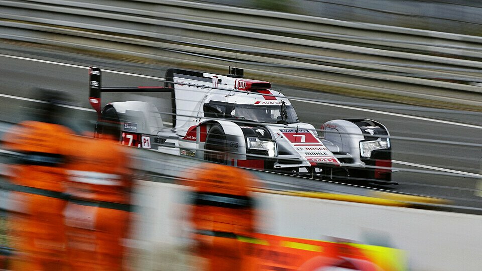 Andre Lotterer führt das Rennen an, Foto: Audi