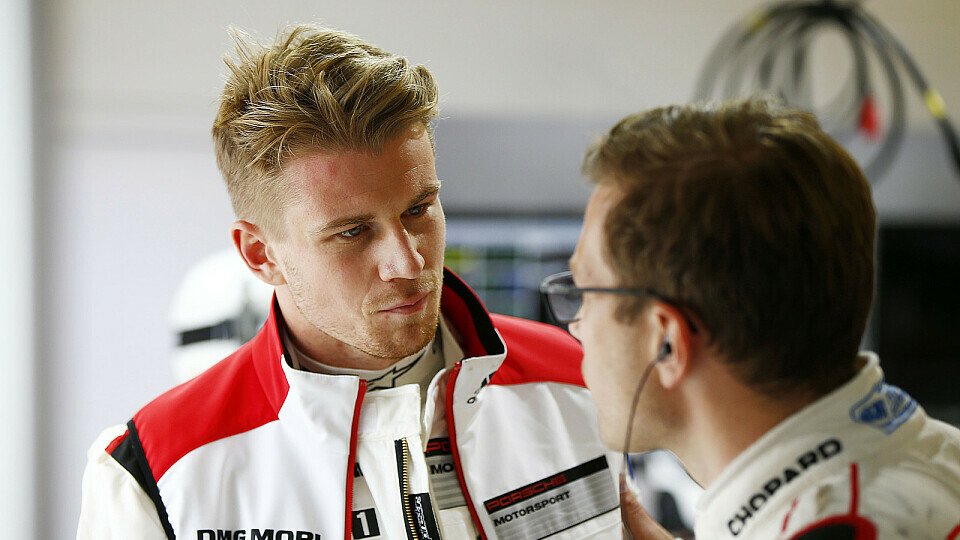 Schnell-Lerner: Nico Hülkenberg saugte die Tipps seiner Teamkameraden fleißig auf - teils mit viel Spaß, Foto: Porsche