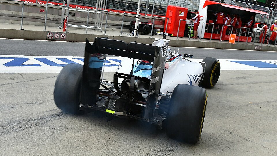 Mercedes versucht, die Kosten für Williams, Lotus und Force India zu senken, Foto: Sutton