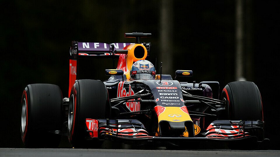 Daniel Ricciardo fuhr wegen technischer Probleme sein schlechtestes Qualifying-Resultat mit Red Bull ein, Foto: Sutton