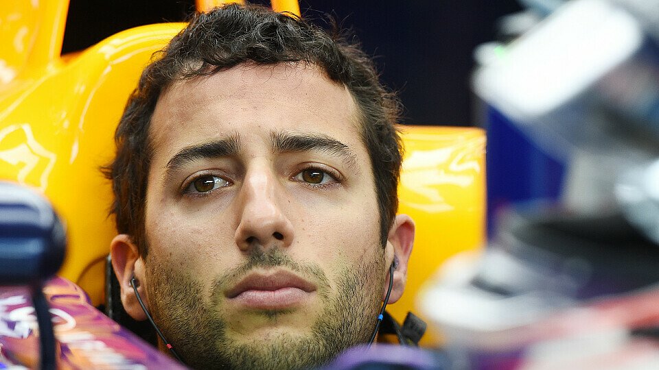 Nächstes Jahr im Ferrari? Daniel Ricciardo liebäugelt mit einem Wechsel., Foto: Sutton