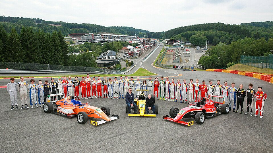 Hoher Besuch in Spa-Francorchamps, Foto: ADAC Formel 4