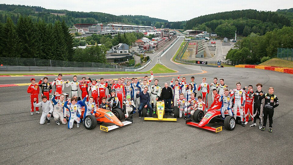 FIA-Präsident Jean Todt besucht die ADAC Formel 4, Foto: ADAC Formel 4