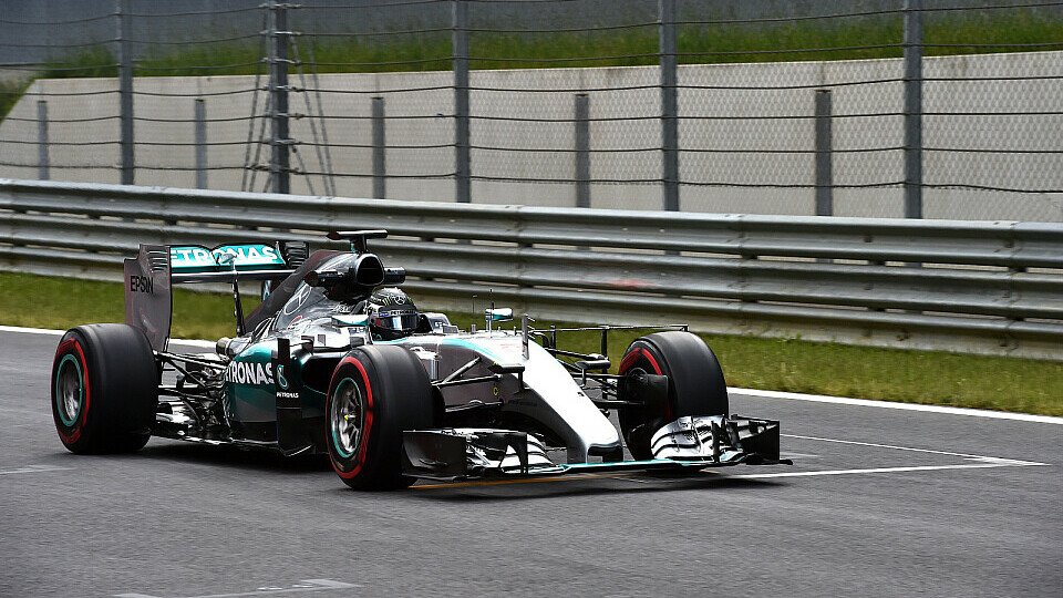 Der Sieger des Österreich GP war auch bei den Testfahrten am Mittwoch der Schnellste: Nico Rosberg, Foto: Sutton