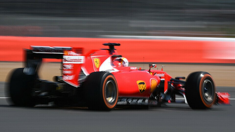Am Sonntag wird Sebastian Vettel von Rang sechs starten, Foto: Sutton
