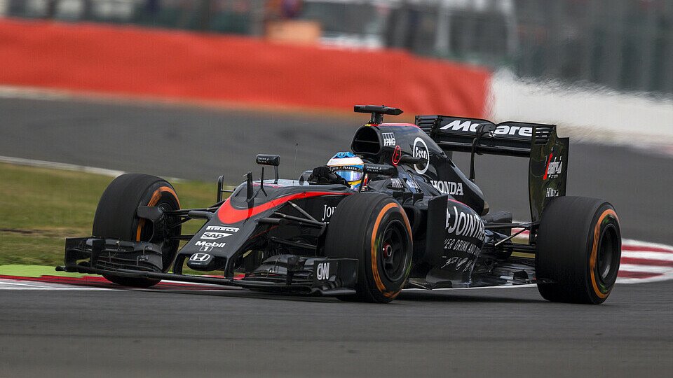 In Silverstone fuhr Alonso seinen ersten WM-Punkt in dieser Saison ein, Foto: Sutton