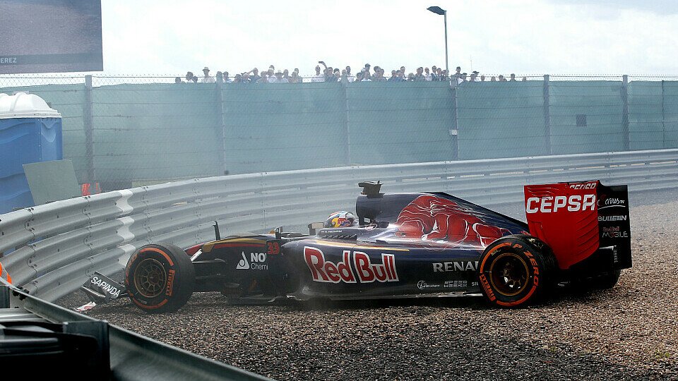 Auf dem Abstellgleis: Sowohl Max Verstappen als auch Carlos Sainz Jr. sahen das Ziel nicht, Foto: Sutton