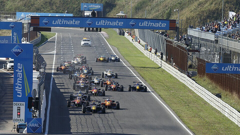 Schon der Start hat es in Zandvoort in sich, Foto: Formel 3 EM