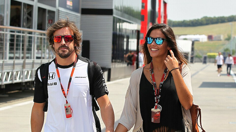 Mehr Zeit für die Freundin: Fernando Alonso würde lieber testen, Foto: Sutton