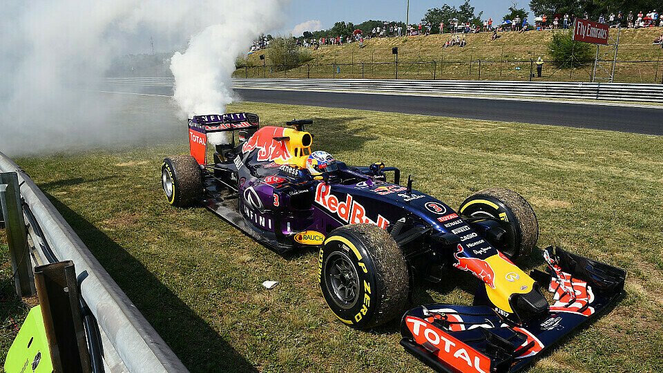 Ricciardos Motorschaden im Training hat in Ungarn keine Auswirkung, später umso schlimmere, Foto: Sutton