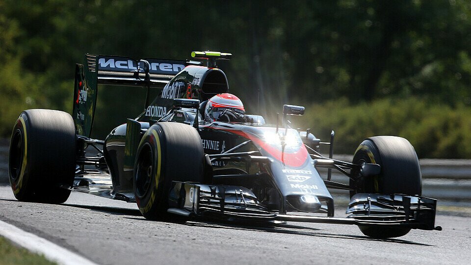Der McLaren glänzt - zumindest am Freitag ohne Konkurrenz, Foto: Sutton