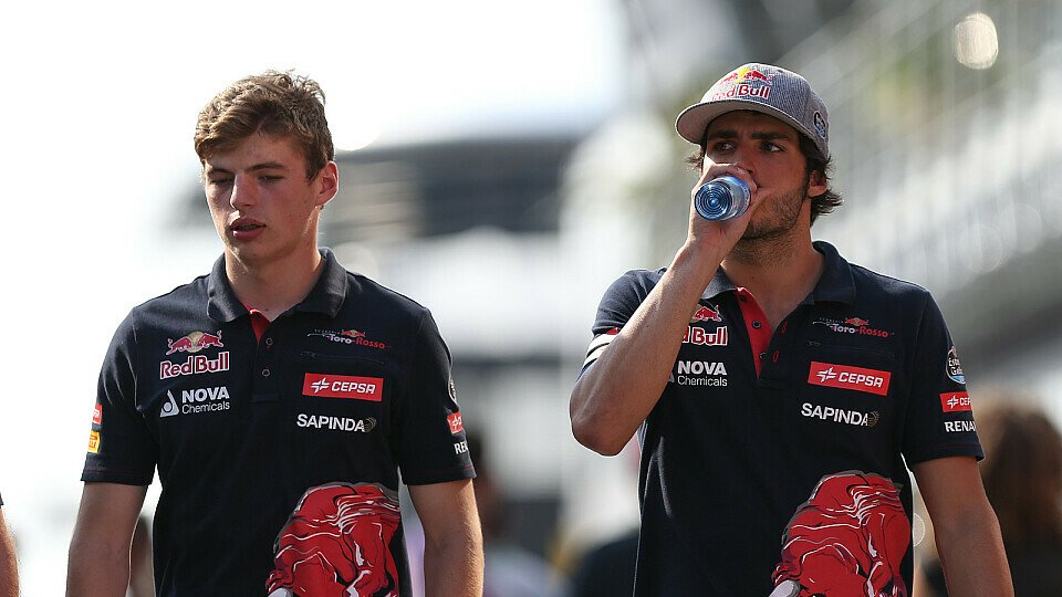 Max Verstappen und Carlos Sainz verstehen sich weiterhin gut, Foto: Sutton