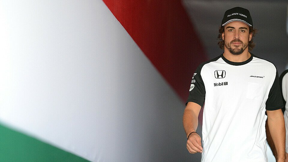 Fernando Alonso stellt sich bei McLaren einer neuen Herausforderung, Foto: Sutton