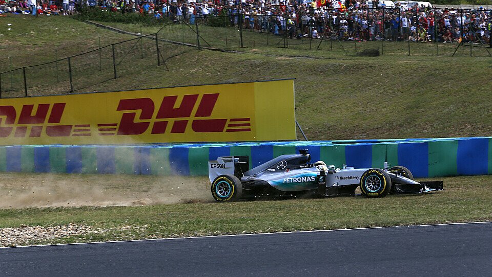 Lewis Hamilton zeigte in Ungarn eine wilde Vorstellung, David Coulthard verteidigt ihn., Foto: Sutton