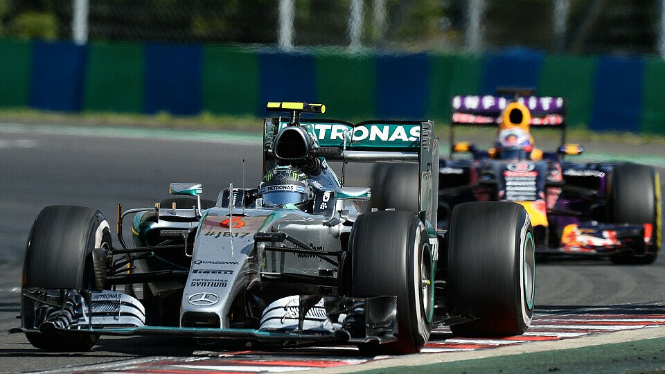 Red Bull will Mercedes-Motoren, Mercedes fürchtet um seine Vormachtstellung, Foto: Sutton