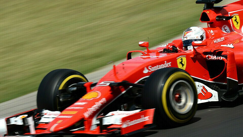 In Ungarn fuhr Vettel zum zweiten Ferrari-Sieg, das hätte am Freitag noch keiner geglaubt, Foto: Sutton