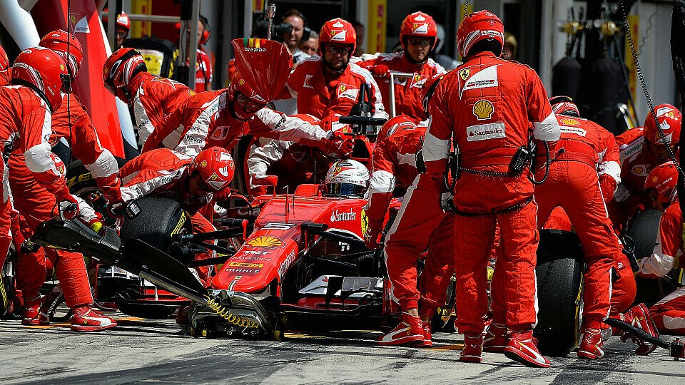 Der mit dem roten Overall war es!, Foto: Ferrari