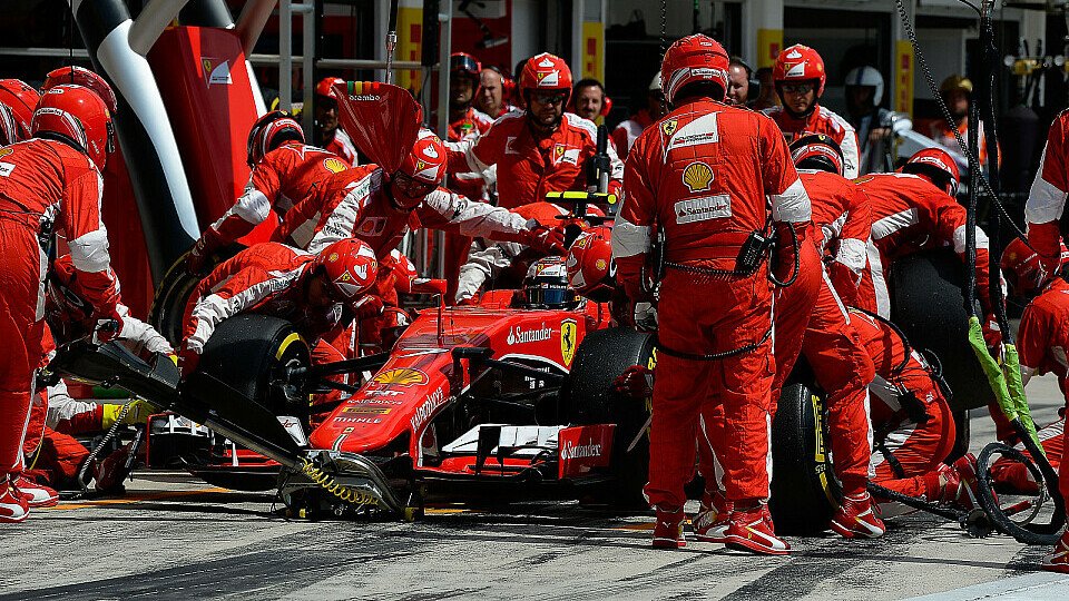 Die Teamchefs kämpfen für den Sommerurlaub ihrer Mittarbeiter, Foto: Ferrari