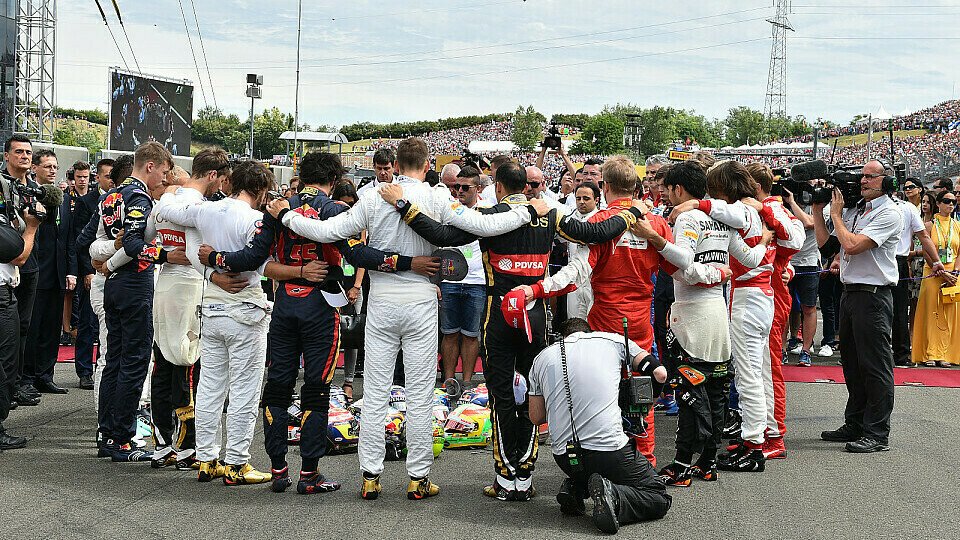 Seite an Seite für Jules Bianchi: Das tragische Ereignis schweißt zusammen, glaubt Felipe Massa, Foto: Sutton
