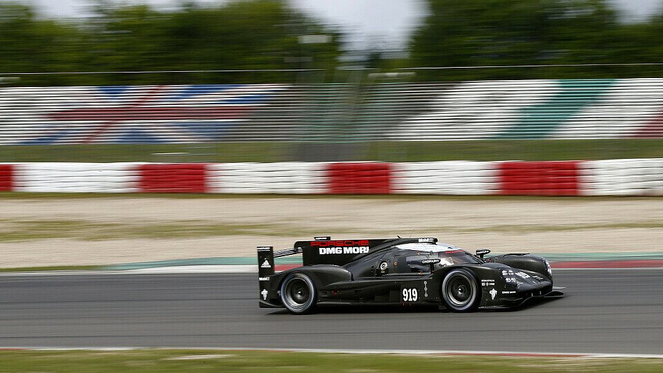 Mark Webbers Arbeitsgerät wurde auf dem Nürburgring bereits intensiv getestet, Foto: Porsche