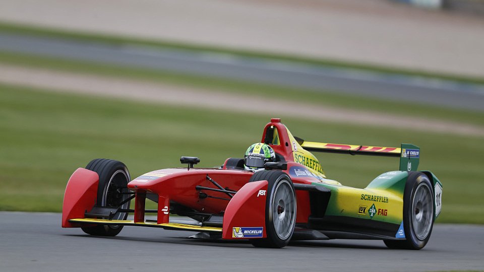 Lucas di Grassi fuhr in Donington die neue Rekordzeit, Foto: Formel E