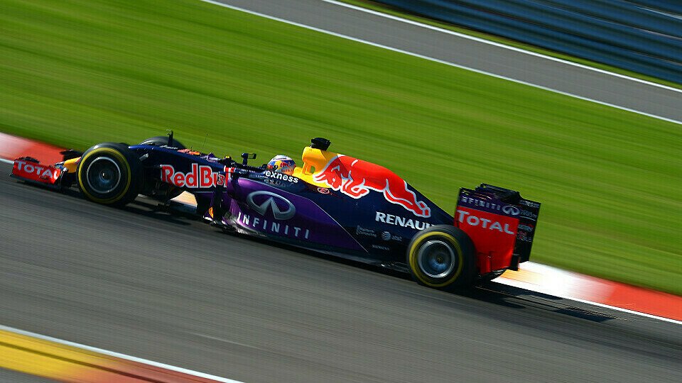 Red Bull könnte sich nach dieser Saison von Renault trennen, Foto: Sutton