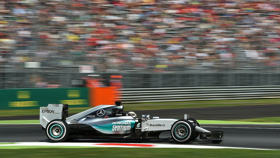 Mercedes können auch geänderte Reifendrücke nichts anhaben, Foto: Sutton