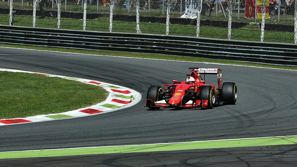Vettel bangt um seinen Scuderia-Heim-Grand-Prix, Foto: Sutton