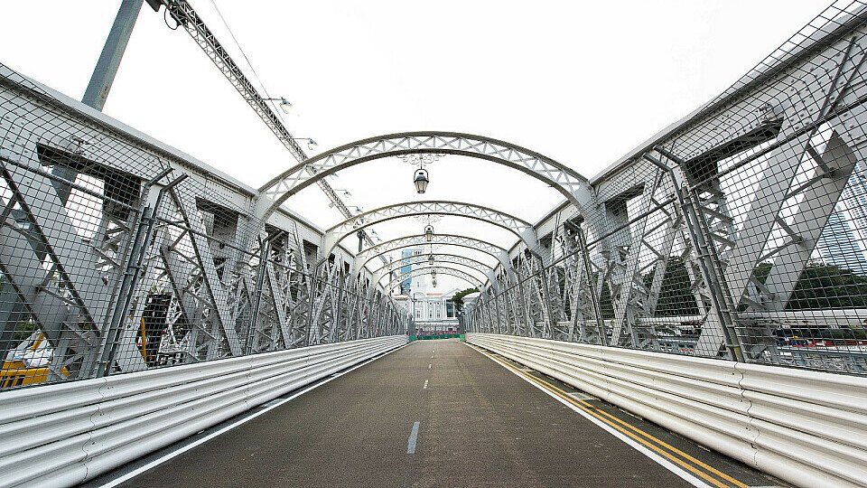 Über die Brücke geht es jetzt auf der anderen Seite, Foto: Sutton
