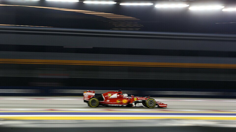Vettel fühlt sich in Singapur pudelwohl, Foto: Sutton
