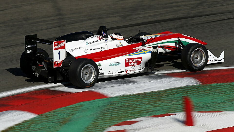 Felix Rosenqvist siegte am Nürburgring und sicherte sich den Titel, Foto: FIA F3