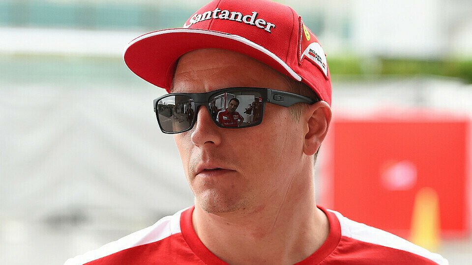 Zwar dominierte Lewis Hamilton auf der Strecke, in der Boxengasse schlug Kimi Räikkönen ihn jedoch, Foto: Sutton