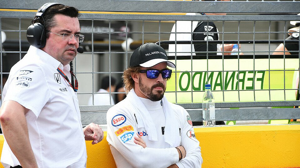 Mika Häkkinen hat für Fernando Alonsos Verhalten kein Verständnis, Foto: Sutton