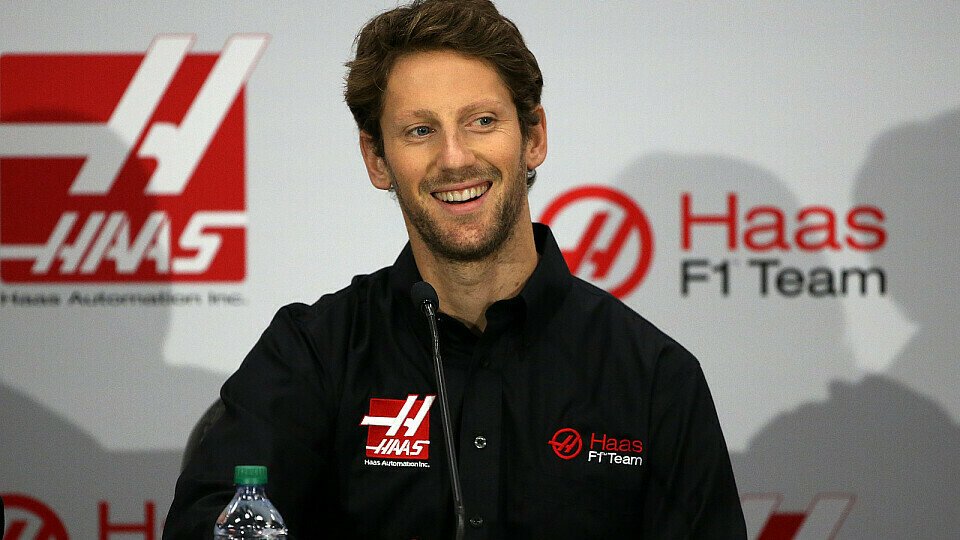 Romain Grosjean darf als Erster im neuen Boliden Platz nehmen, Foto: Sutton