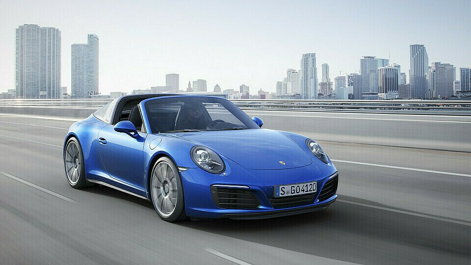Wie der legendäre Ur-Targa hat er den charakteristischen breiten Bügel anstelle der B-Säulen, Foto: Porsche