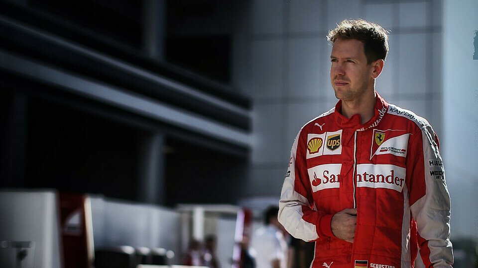 Vettel hat den Titel noch nicht abgeschrieben, Foto: Sutton