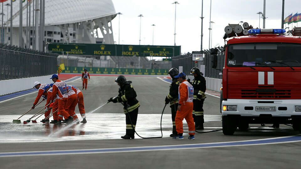 Die Feuerwehr musste in Sochi ausrücken, Foto: Sutton