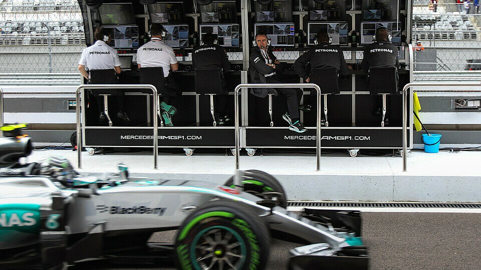 Wie geht es weiter nach der Funk-Strafe für Rosberg in Silverstone?, Foto: Sutton