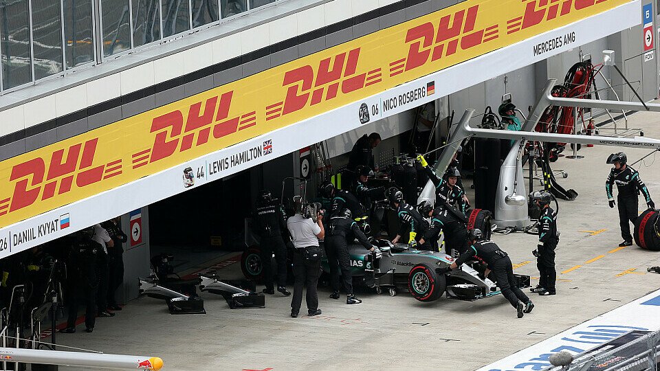 Nico Rosberg schied wegen eines für ihn völlig neuen Problems aus, Foto: Sutton