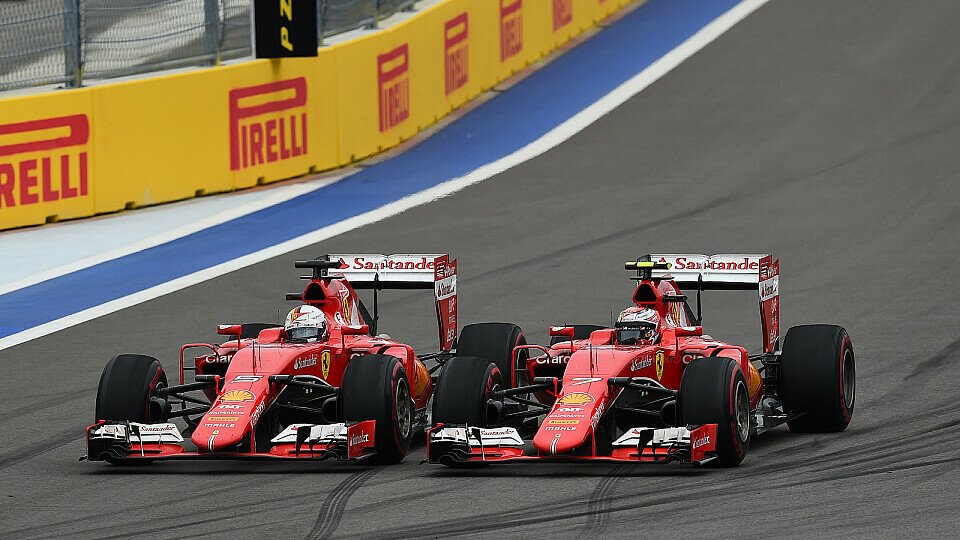 Vettel und Räikkönen müssen beim US GP wegen eines Motorwechsels zehn Plätze nach hinten, Foto: Sutton