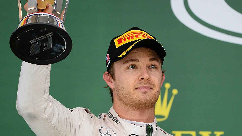 Großer Jubel sieht anders aus: Nico Rosberg auf dem Podium in Austin, Foto: Sutton