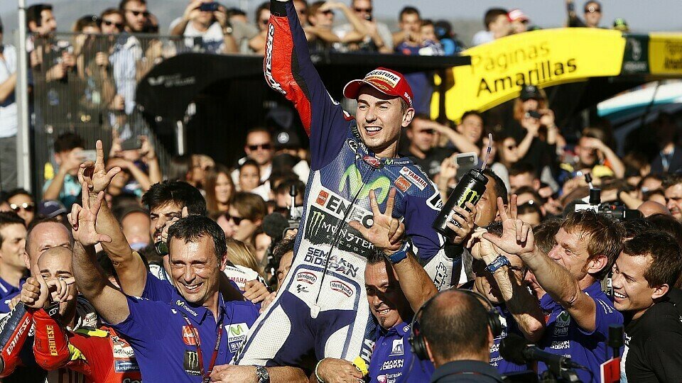 Jorge Lorenzo ist der MotoGP-Weltmeister des Jahres 2015, Foto: Yamaha