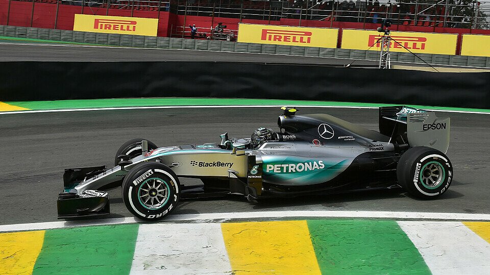 Nico Rosberg gibt Vollgas in Interlagos: Platz 1 im 2. Training, Foto: Sutton