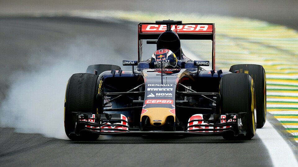 Toro Rosso hofft sich auf den letzten Drücker in der WM an Lotus vorbei zu bremsen, Foto: Sutton