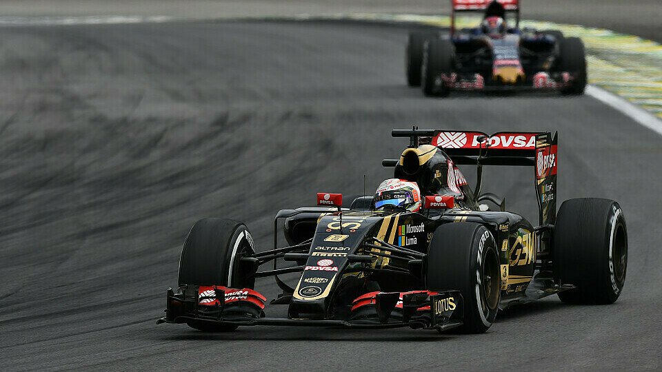 Im letzten Rennen der Saison kämpft Lotus noch gegen Toro Rosso in der WM, Foto: Sutton