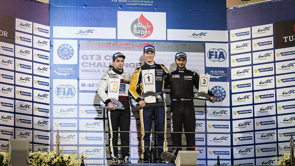 Jeffrey Schmidt gewinnt beide Debütrennen, Foto: Porsche GT3 Cup Challenge Middle East