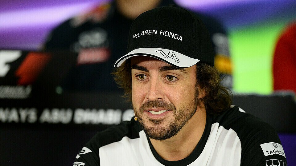 Fernando Alonso sieht minimale Chancen für McLaren im WM-Kampf gegen Sauber, Foto: Sutton