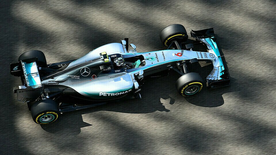 Von ganz oben im Qualifying-Ergebnis kann Nico Rosberg die Konkurrenz betrachten, Foto: Sutton