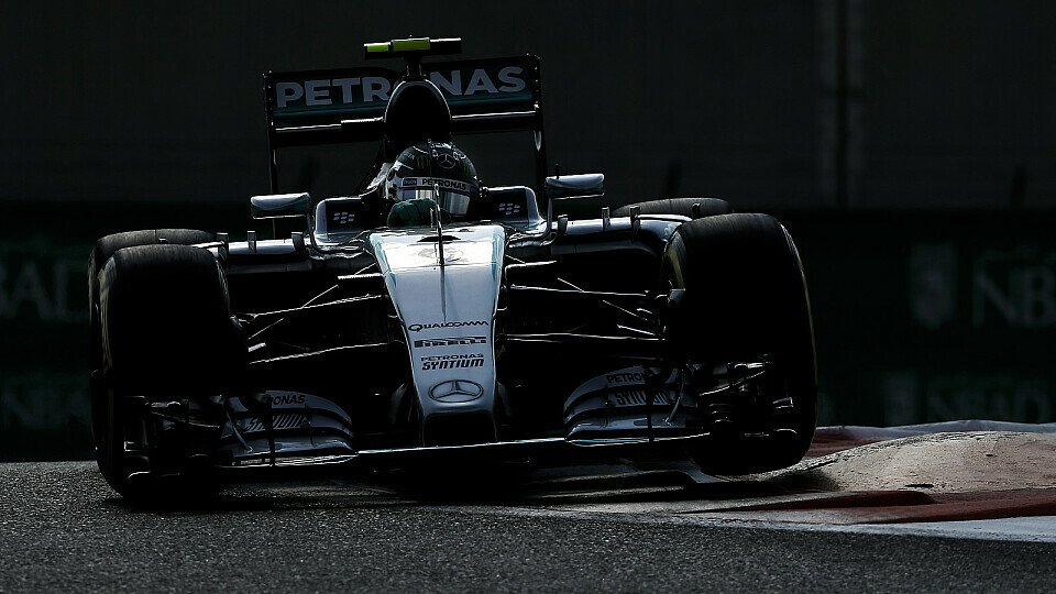 Mercedes will eine Entscheidung noch in Abu Dhabi, Foto: Sutton