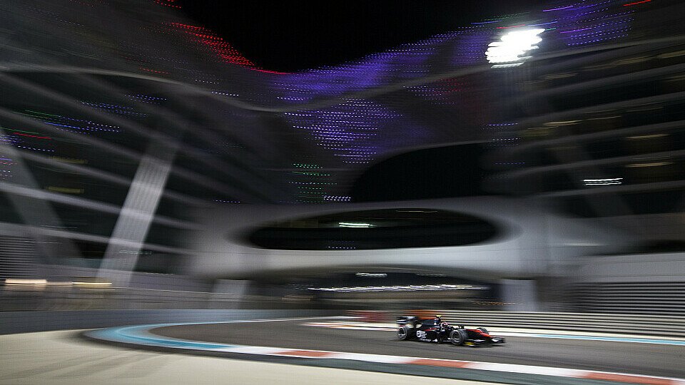 Die Testsessions in Abu Dhabi finden mittags und abends statt, Foto: GP2 Series